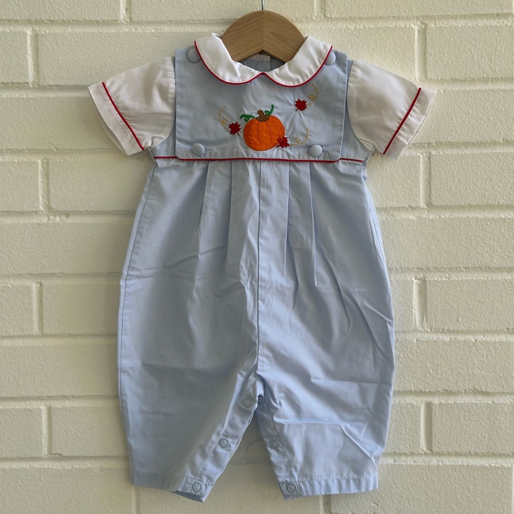 Petit Ami - Reversible Fall Pumpkin and Apple Bib Longall.